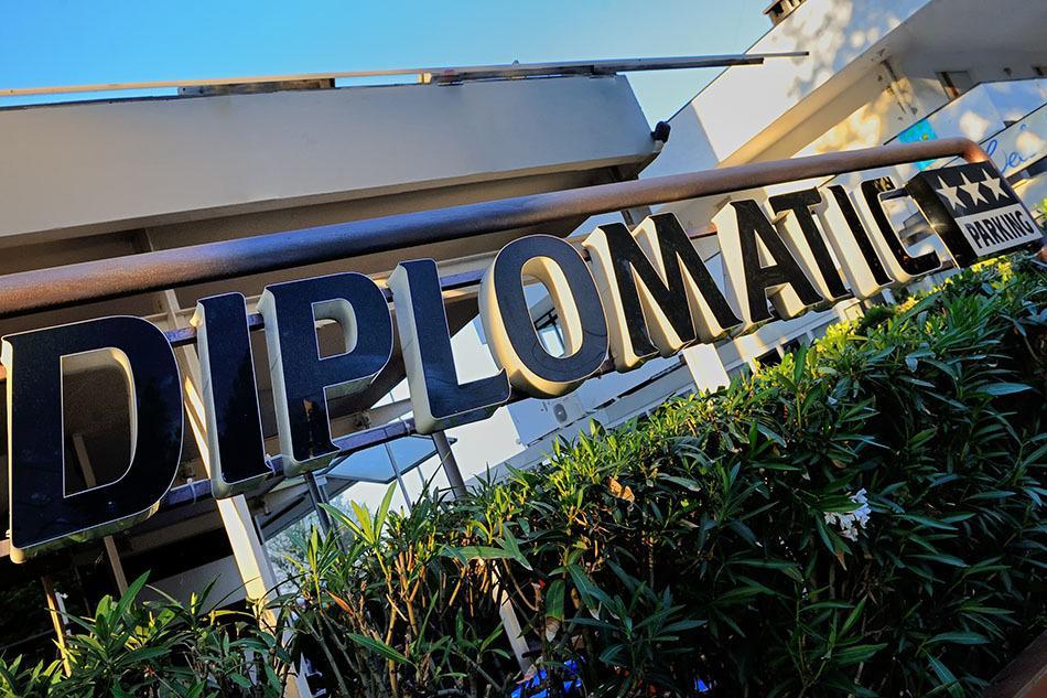 Hotel Diplomatic Риччоне Экстерьер фото